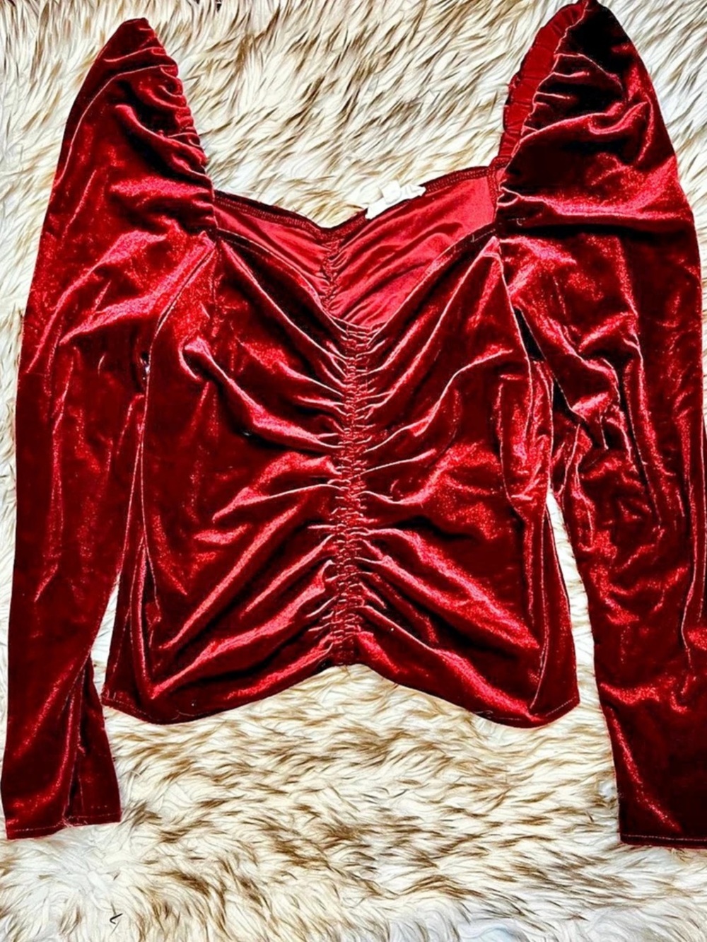 BB Dakota Ruched Velvet Long Sleeve Top in Red Like New